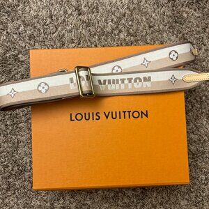 Louis Vuitton Bandouliere